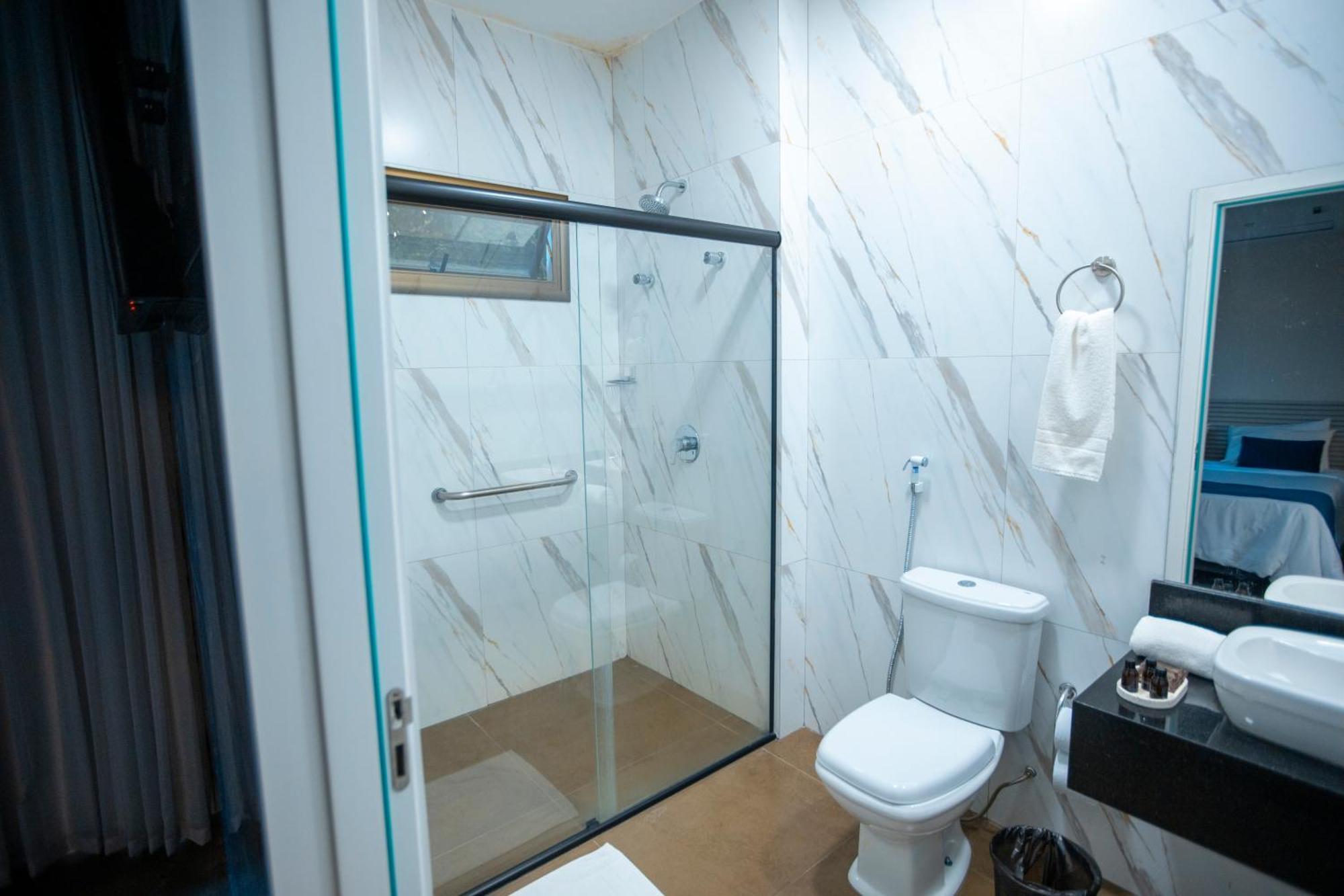 Ecolounge Studios ปิเรนนอโปลิส ภายนอก รูปภาพ