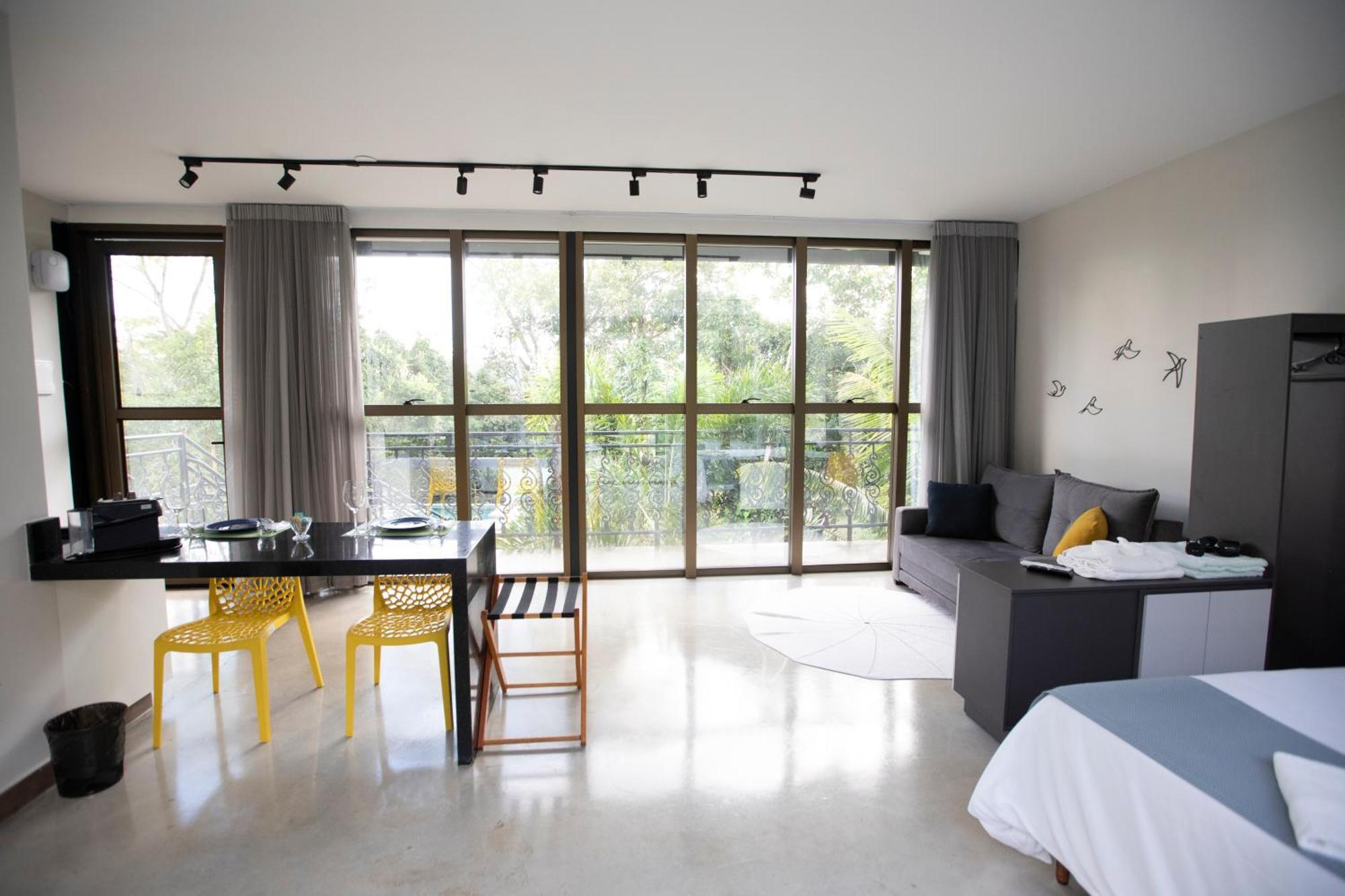 Ecolounge Studios ปิเรนนอโปลิส ภายนอก รูปภาพ