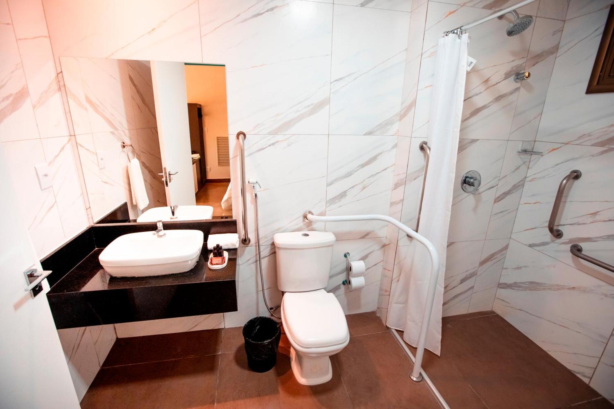 Ecolounge Studios ปิเรนนอโปลิส ภายนอก รูปภาพ