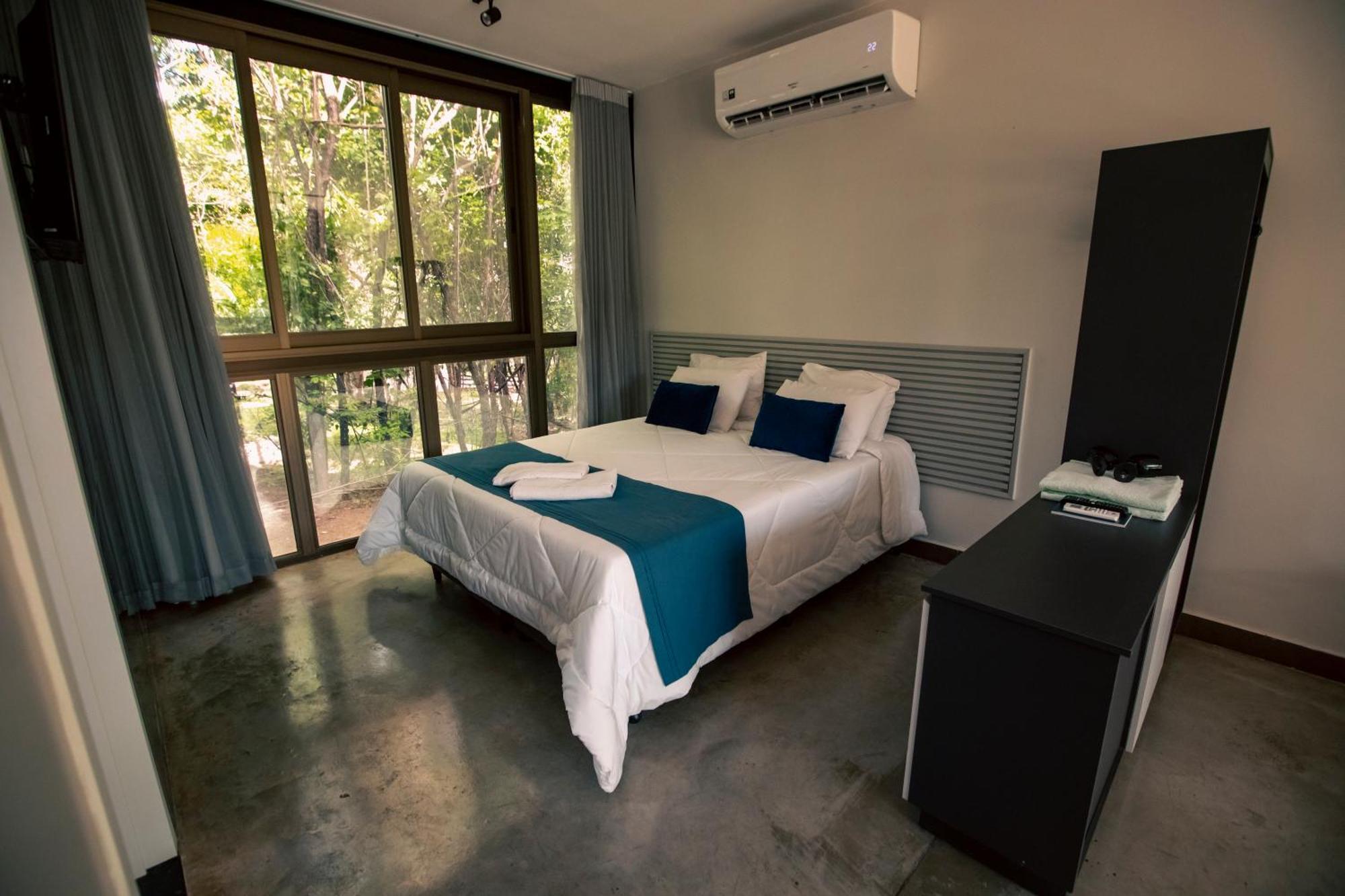 Ecolounge Studios ปิเรนนอโปลิส ภายนอก รูปภาพ