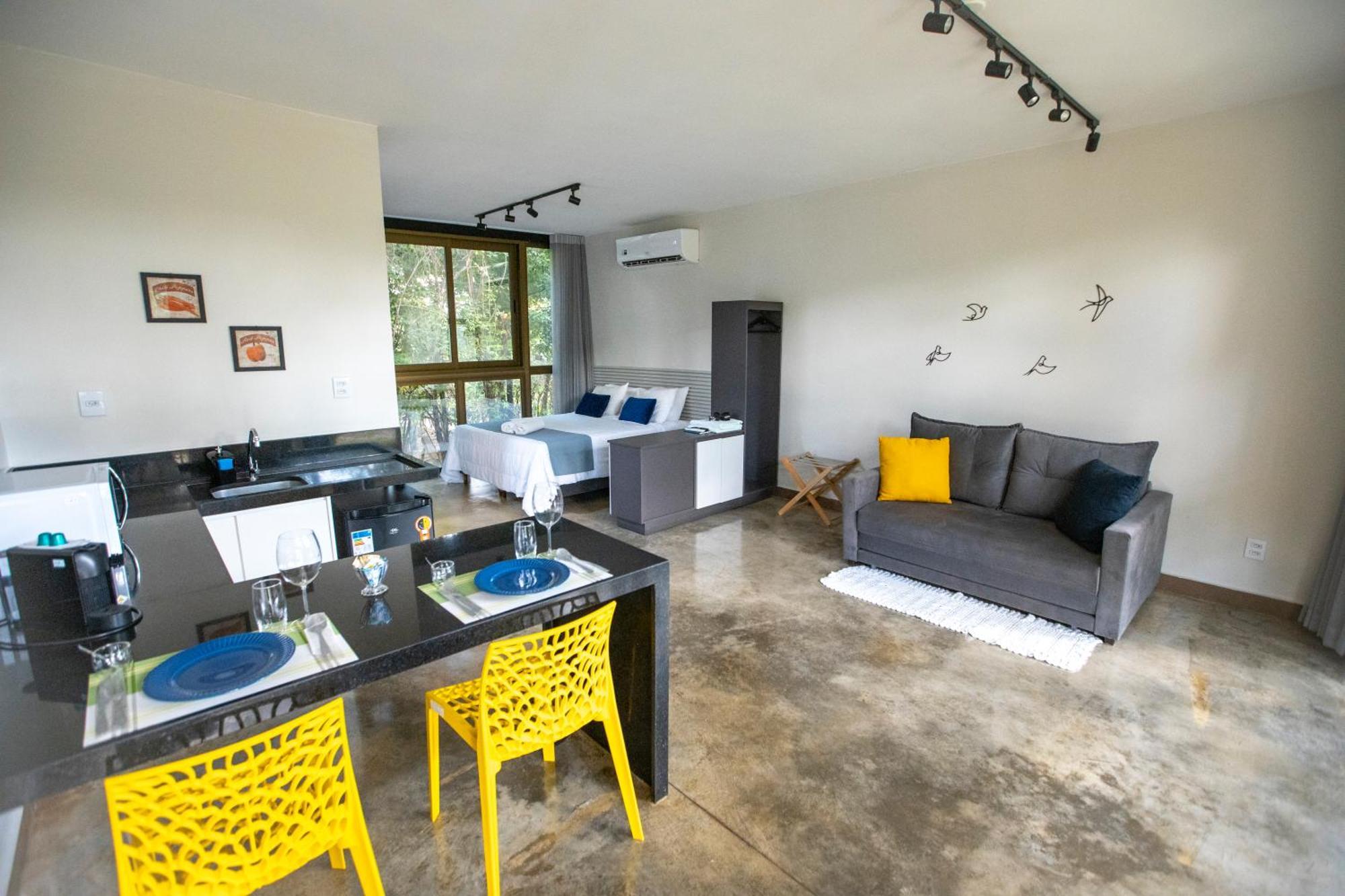 Ecolounge Studios ปิเรนนอโปลิส ภายนอก รูปภาพ